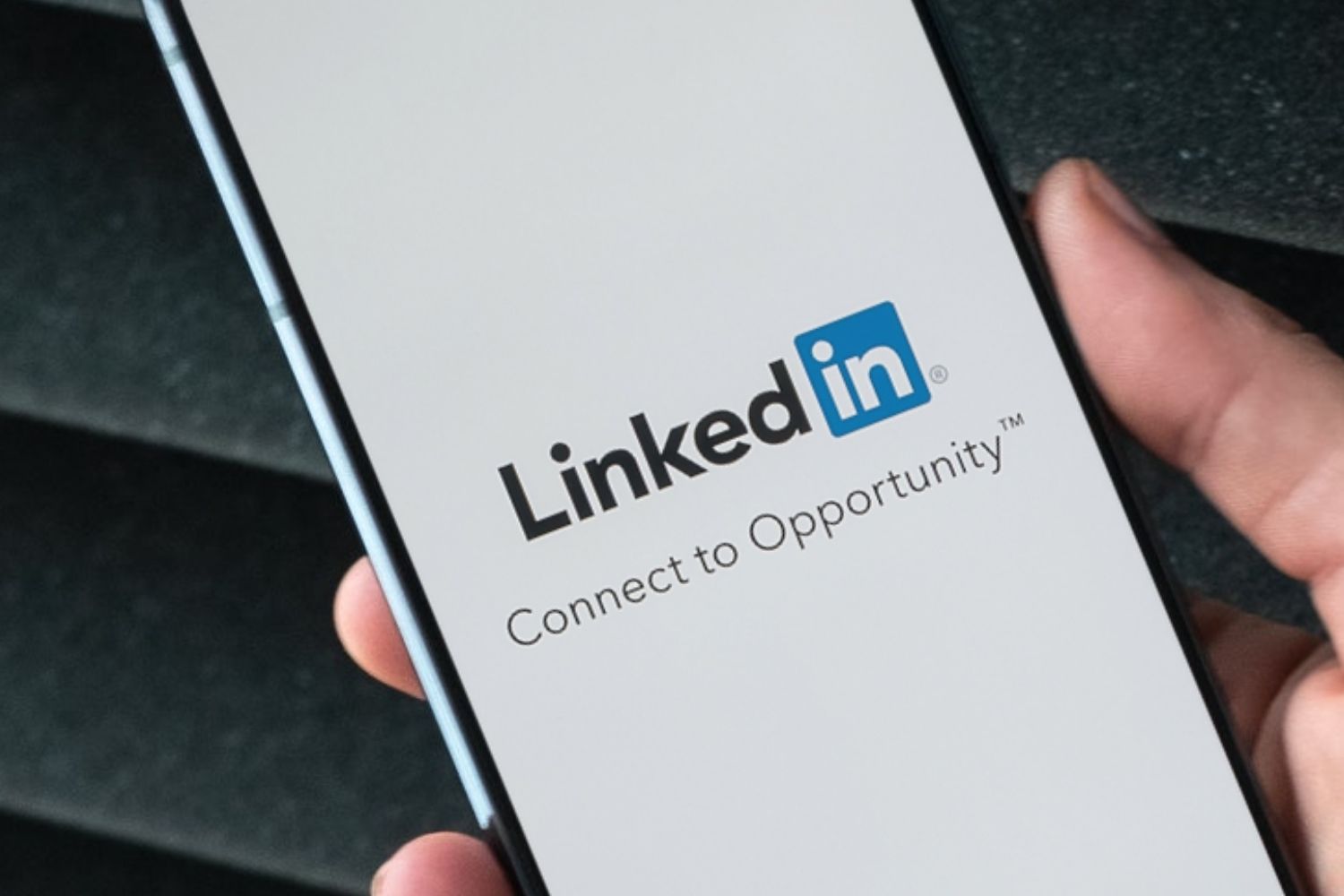 LinkedInマーケティングのサムネイル